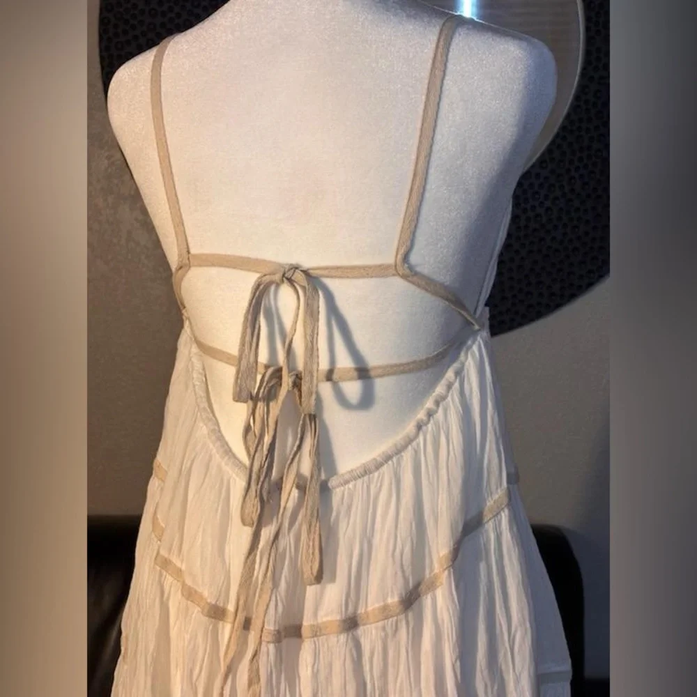 FREE PEOPLE, Isla Mini Dress NWT  Ivory Gauze, tiered babydoll size medium